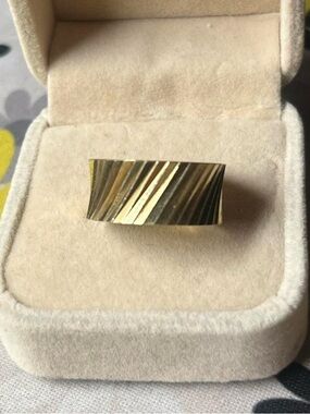 Vintage Karatclad 18KT HGE Ring